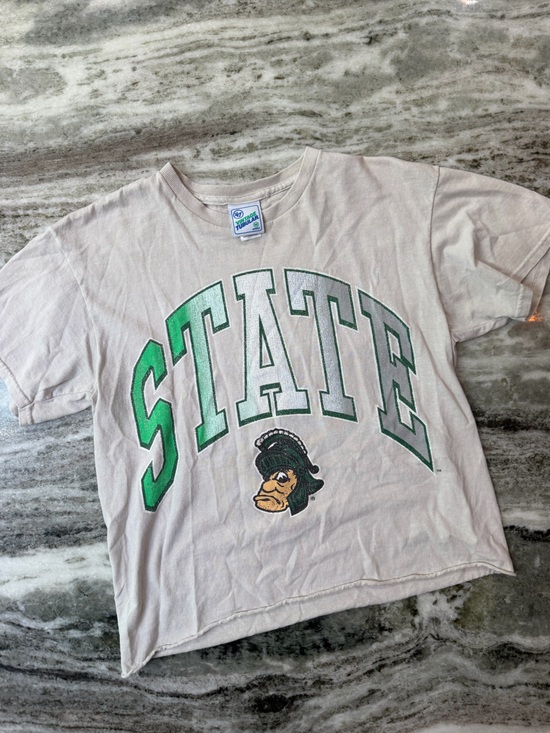 47 Tops - Michigan State 47 Brand Short Sleeve Tee
Size Medium
